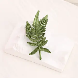 1pc  Fern Leaf Brooch, Green Lacquer Fashion Pin, Minimalist Plant Flower Corsage Badge for Women