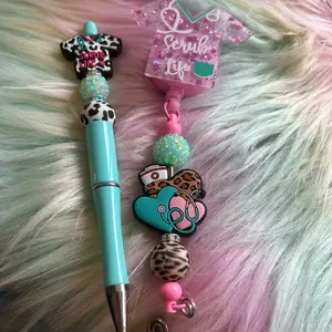 Live claims —Badge Reel beaded  & pen set