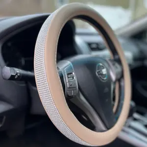 Pu leather Diamond Steering Wheel, Non-Slip universal fit 15inch, Rhinestone Car accessorie