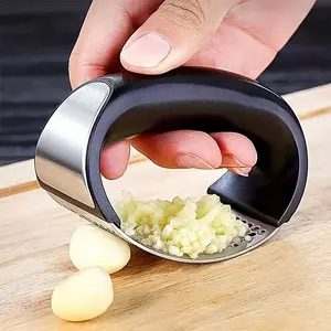Manual Garlic Press Without Electricity, 430 Stainless Steel, Ergonomic Design, Presses Garlic & Ginger, Durable and Easy to Clean, Stainless Steel Mincer, Home and Kitchen, Kitchen Utensils