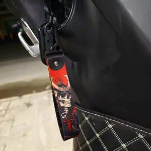 Japanese Samurai Keychain, Jdm Style Car Accessory, Jdm Aesthetic, Bushido Spirit, Warrior Spirit Design, Unique Automotive Decoration, Perfect Gift for Car Enthusiasts, Compact Size, Keychain Charm