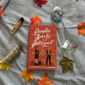Pumpkin Spice & Poltergeist; Maple Hollow Book 1