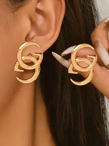 Geometric Fashionable Letter Stud Earrings, Perfect for Daily Wear, Stylish Accessory for Women, Trendy Jewelry Piece