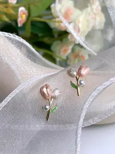 Asymmetrical Tulip Pearl Earrings, Cute Women's Wedding Date Daily Jewelry, Elegant and Unique Design, Perfect Gift Idea