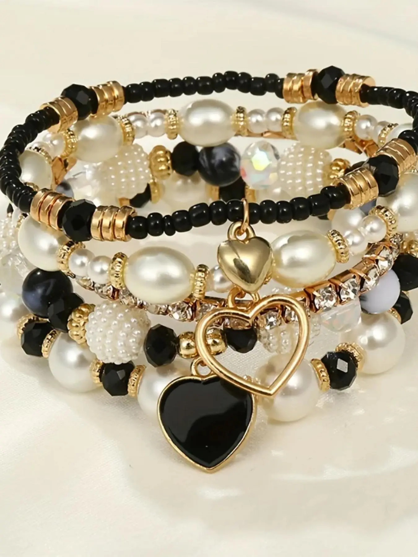 The five piece imitation pearl bracelet set, Bracelet Jewelry, stackable, mix, matching bracelets, bracelet design, suitable for daily wear, vacation and dating occasions, also a small gift, Beautiful Bracelets, Fashion Matching Bracelet, Bracelet Bundle