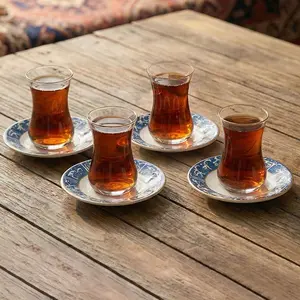 Turkish Tea Cups and Saucers Set of 4, Armudu Glass Tumblers with Ceramic Plate, Traditional Arabic Style Teacups for Moroccan Persian Coffee, Perfect for Tea Party, Gifts, Housewarming, Weddings, Anniversary,Celebration