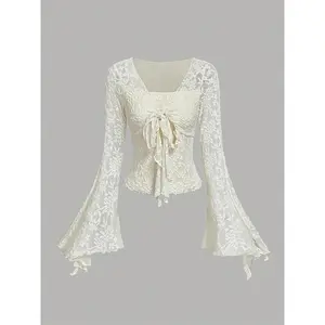 Women’s long-sleeve slim-fit casual top with flare cuffs—perfect for daily wear and ideal as a spring fashion tee