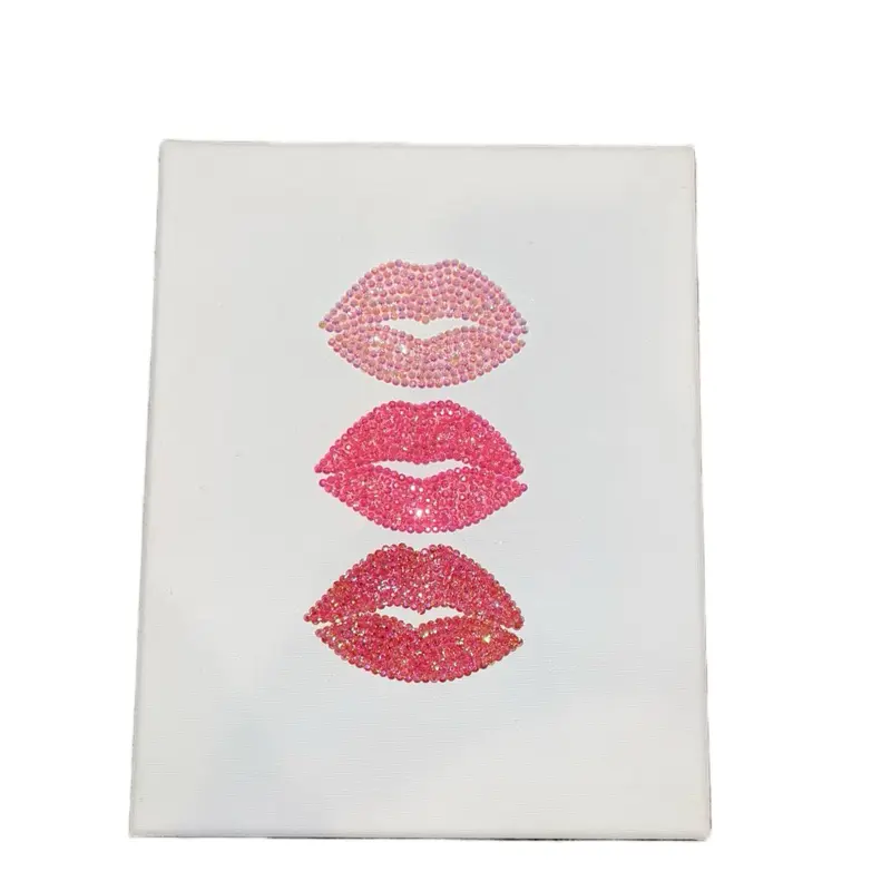 Lips Rhinestone Canvas - Decorative Canvas with Lips Design, Ideal for Home Decoration