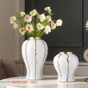 Ceramic Vase with Edge, Elegant Decorative Flower Pot, Lid Included, Water Fillable, Perfect for Home & Office, Modern Plant Vase