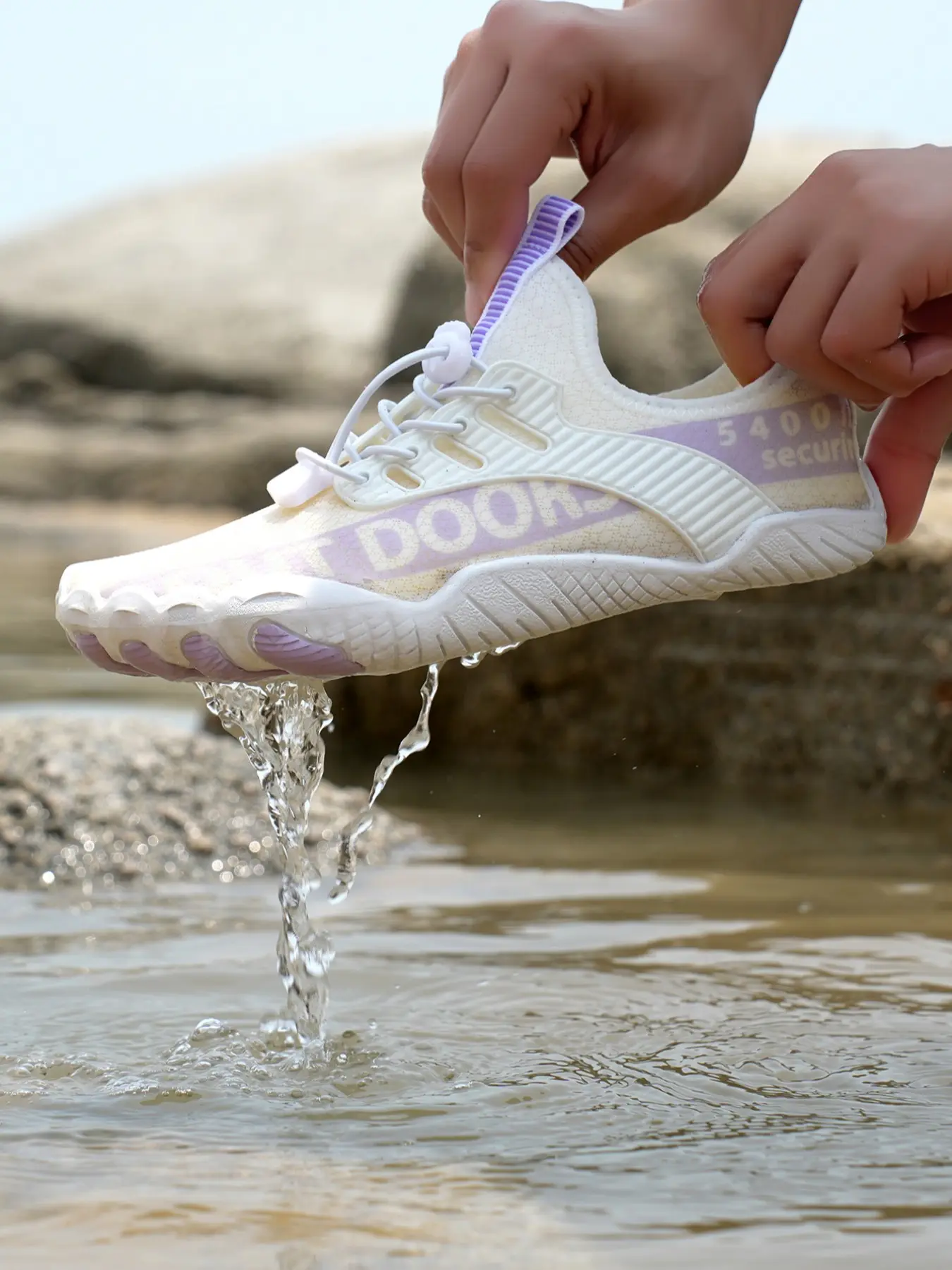 Unisex Sporty Water Shoes, Quick Drying Swimming Shoes, Beach Swimming Shoes, Outdoor Sports Shoes for Swimming Pool, Boating, Surfing, Diving, Lightweight Swim Shoes, Water Footwear