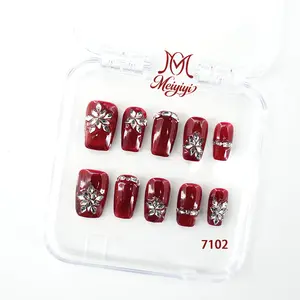 .DP.7102.Elegant Wearable Nails in Sophisticated Red