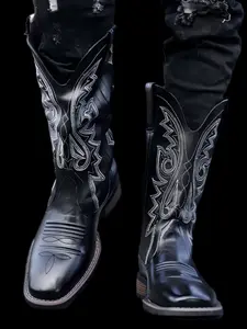 Men's High-Quality Large Size Embroidered Western Cowboy Boots, Fall Winter Retro Fashion Anti-Slip Rubber Horse Shoes, V-Cut Design (39-48)