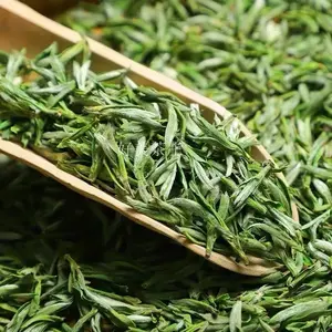 China top3 green tea ‘Huangshan Maofeng’ highest grade grow on Tracy family tea farm in Huangshan city