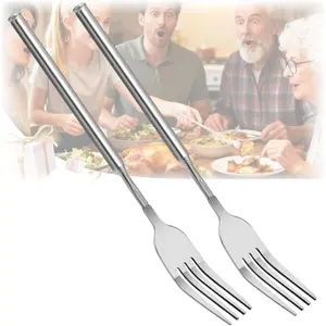 Extendable Fork Prank,2PCS Expandable Fork Prank Joke with 8.7'' to 25.4'' Extendable Handle,Expandable Fork Prank Ideal for Christmas Party Camping Picnic for BBQ Fruit Dessert Dinner Create laughter