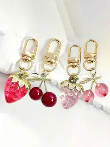 Two piece Resin Fruit Keychain, Keychain For Bags, Cute Pink Red Strawberry Cherry Keychain Bag Charm Purse Handbag Backpack Pendant Accessories, Wallet Decoration Keyring for Christmas Valentine'S Day