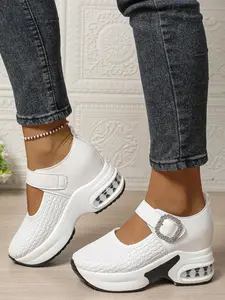 Women's Rhinestone Metal Buckle Mary Jane Shoes, Round Toe Cushioned Thick Sole, Anti-Slip Breathable, Casual College Style, All Seasons, Mary Janes Shoes