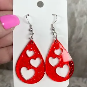 Red glitter gel heart earrings