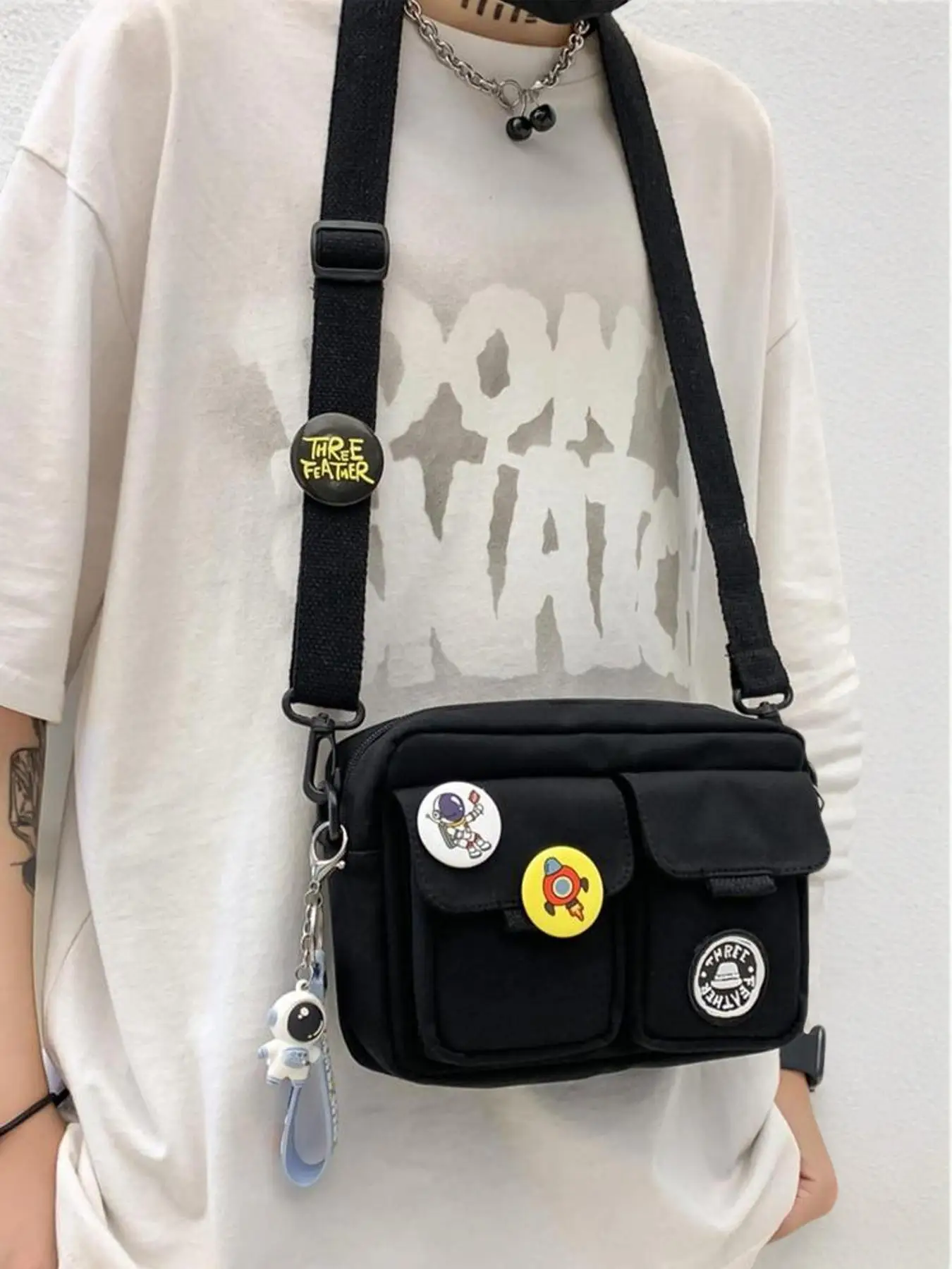 Men's Fashionable Casual Patched Design Nylon Crossbody Bag, Lightweight Simple Design Sporty Square Crossbody Bag with Adjustable Strap for Daily Use