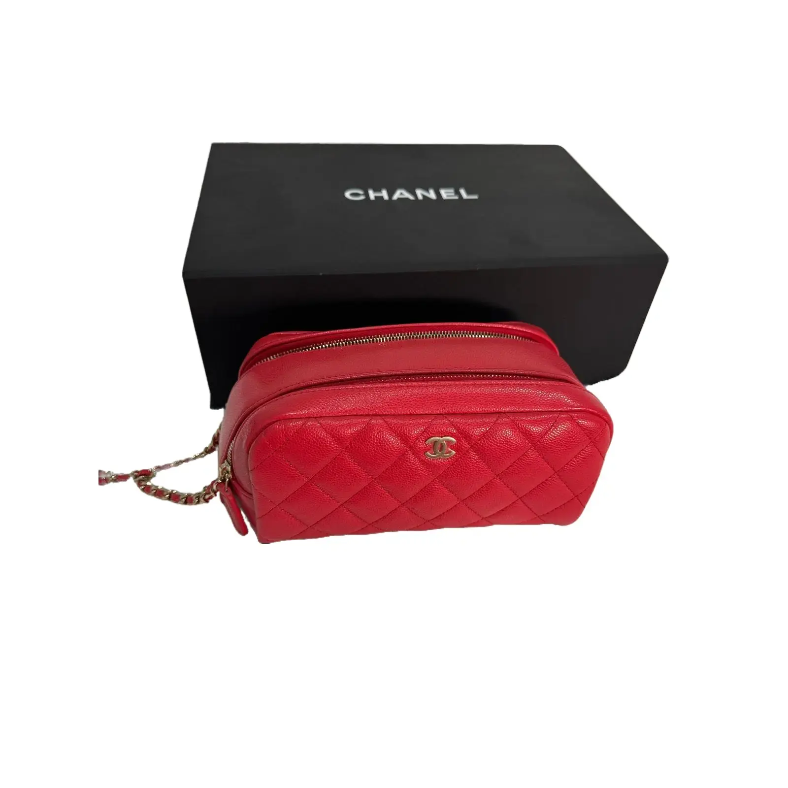 Pre-owned CHANEL Caviar Leather Toiletry Bags Caviar Quilted Leather Toiletry Bag Red Classic Style with Gold Hardware, Chain Strap, Excellent Condition & Matching Box