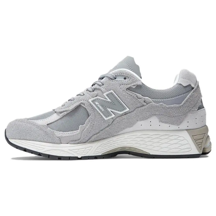 2002R 'Protection Pack - Grey' Lace-Up Outdoor Hiking Shoes, Breathable Outdoor Shoes with Waterproof Membrane, Durable Trail Running Footwear