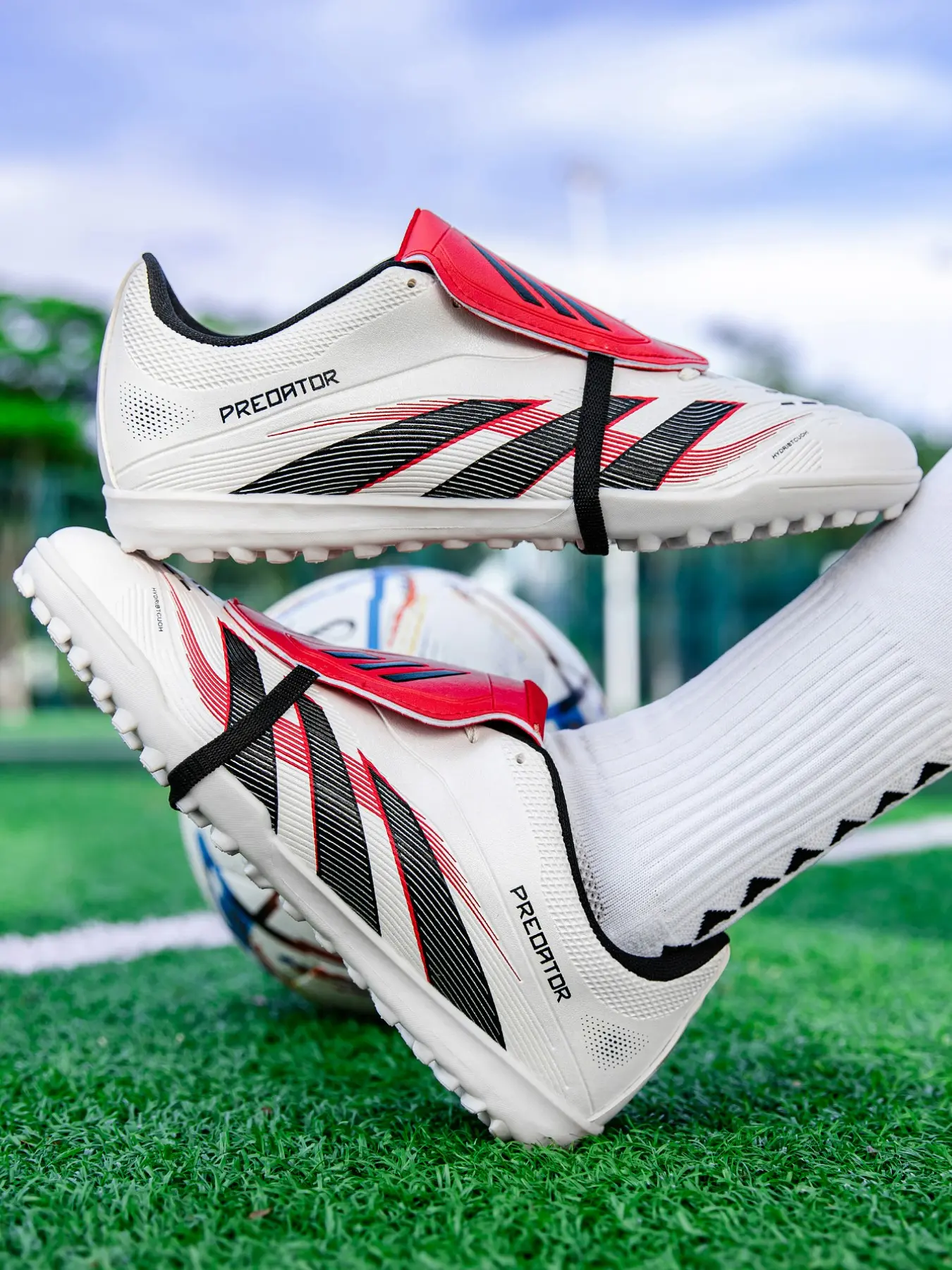 Men's Professional Soccer Cleats Turf Shoes Ag/fg for Outdoor Sports, Comfortable and Breathable, Perfect for Artificial Grass Training and Matches