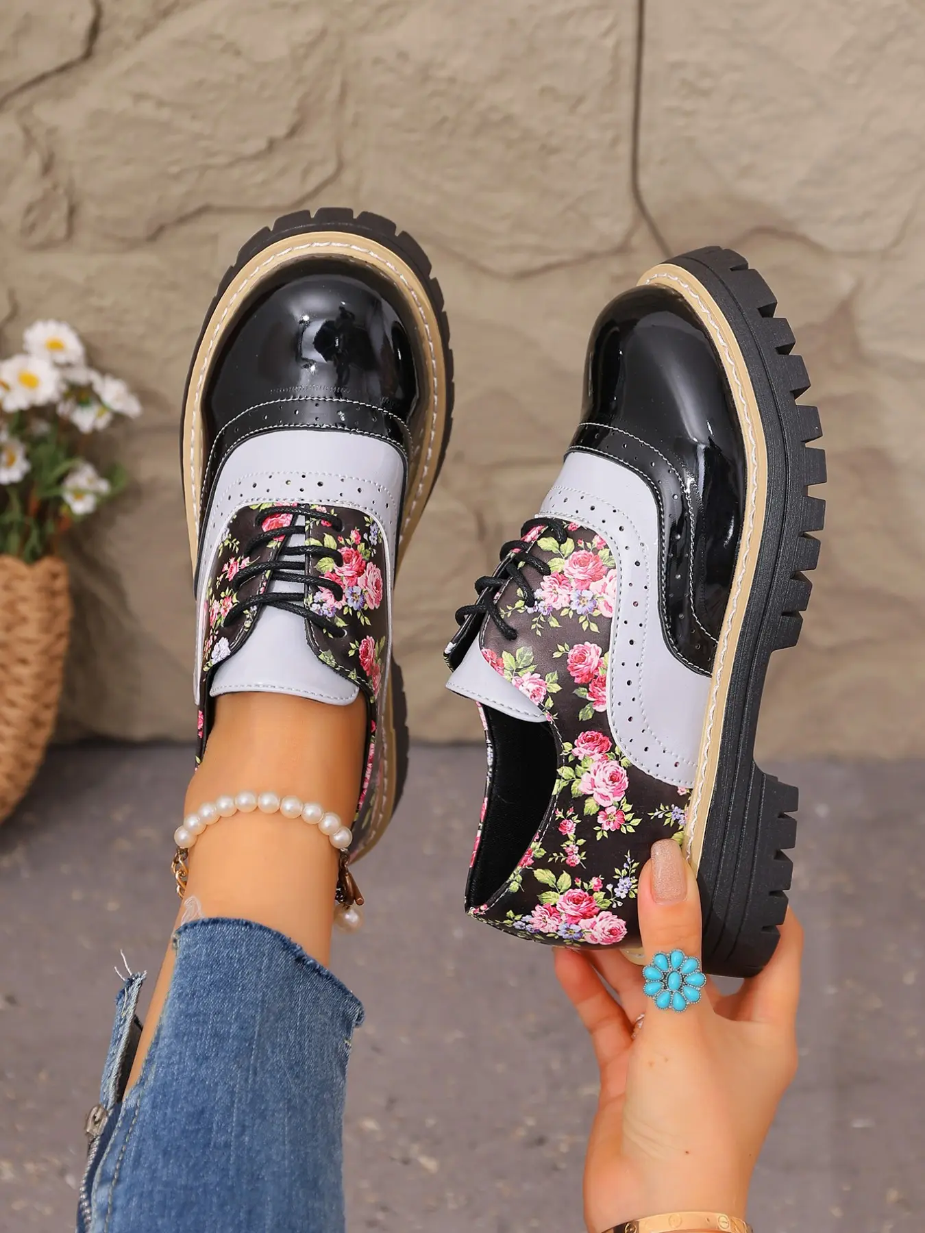 Women's New College Style Floral Patchwork Oxford Shoes, Laces Design, Buckle Embossed, Glossy Finish, Daily Wear, Campus Fashion, Commute, Retro, Date Night, Casual Oxford Shoes