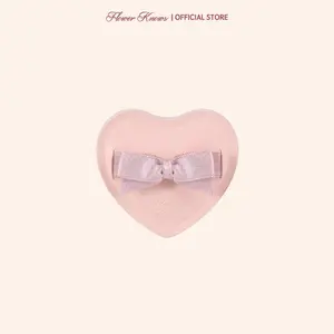 Flower Knows Heart-Shaped Marshmallow Powder Puff, 1 Piece for Makeup Application