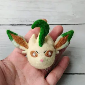 028 - Handmade Needlefelt Keychain