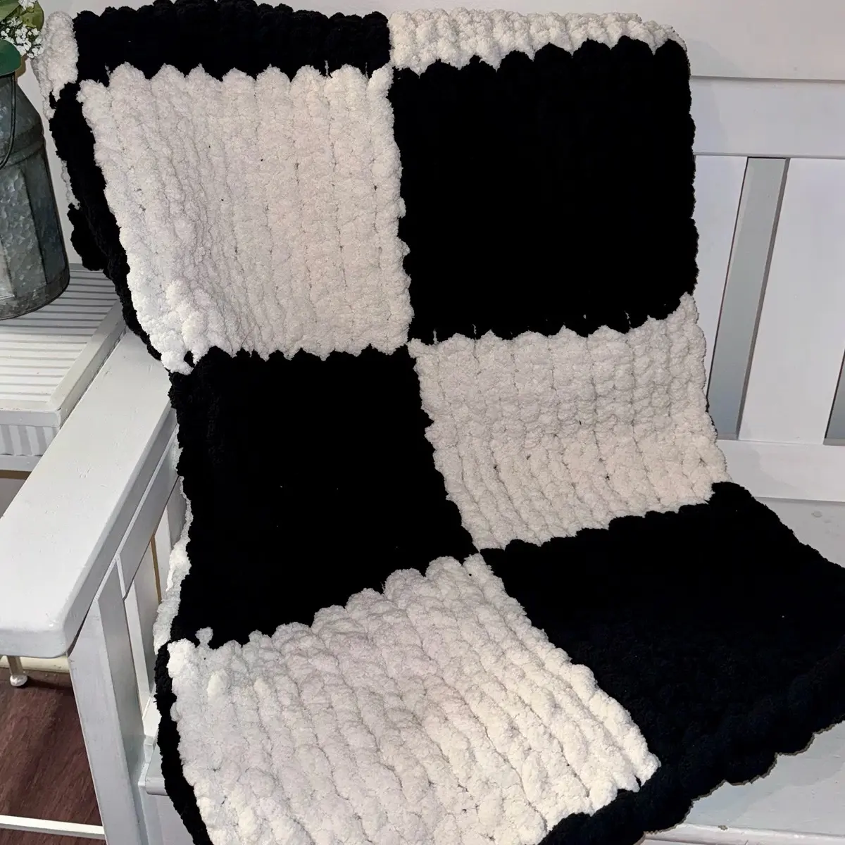 Checkered Chunky Blanket