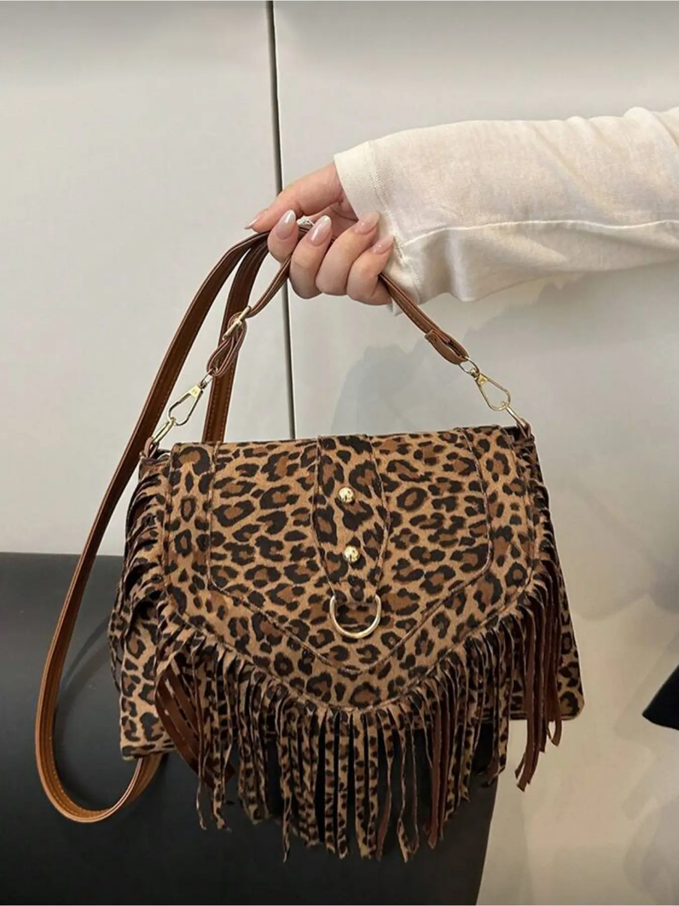 2026 Striped Retro Leopard Print Crossbody Bag Women Fashion Vintage Shoulder Bag Trendy Animal Pattern Sling Bag Casual Daily Use Handbag Fashionable Casual Bag Crossbody Shoulder Purse Fashionable Bags