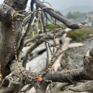 Island flower necklace