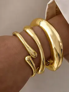 Women's Elegant Metal Cuff Bangle with Geometric Design, Shiny Alloy Open Bracelet for All Seasons, Unique Wide Hand Jewelry, Jewellery