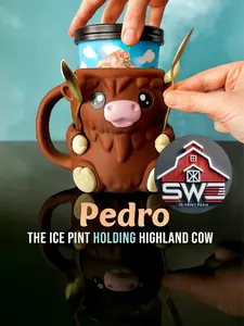 Pedro Ice Cream Pint Holder the Highland Cow with Spoon Slots | Eco-Friendly 3D Print + Free Gift