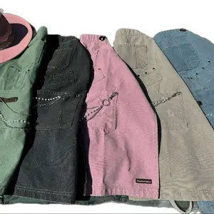 BeautyBabe Canvas Apron with Removable Chains - Customized High-Quality Material for Stylists, Barbers, and More