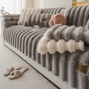 Faux Fur Sofa Cover, Sofa Slipcover, Fluffy Non-Slip Plush Sofa Protector, Pet-Friendly & Machine Washable, Thickened All-Season Couch Pad for 2/3/4/5-Seater or L-Shaped Sofas, Full-Coverage Soft Velvet-Touch Mat, Universal Sofa Protector