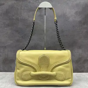 Pre-owned Bottega Veneta Leather Shoulder Bags Intrecciato Detail Rialto Bag JV00240