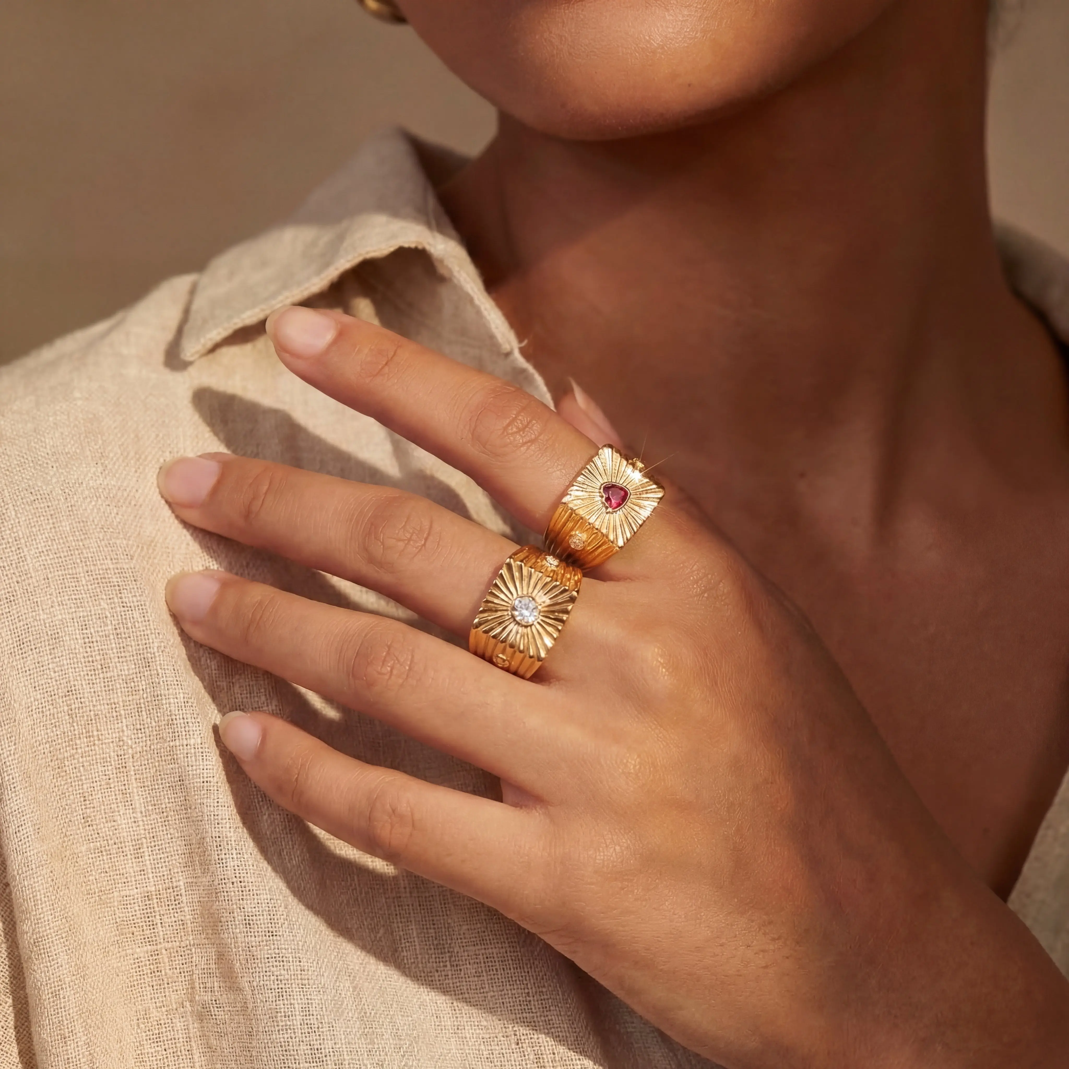 Square Heart Sunburst Ring Zirconia – Aurevia