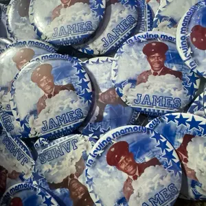 Custom Button Pins - Assorted Colors, Simple Design, Ideal for Home & Office Decor