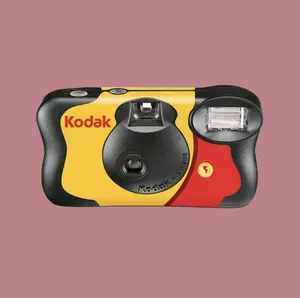 Kodak Fun Saver Single-Use Film Camera, 27-Exposure Roll, Built-In Flash