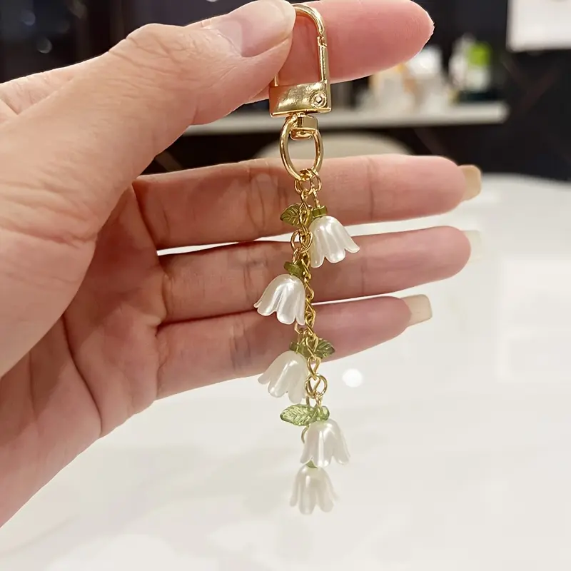 1/20pcs Orchid Keychain with Tassel Beads, Keychain for Bags, Key Ring Bag Charm Car Key Pendant Earphone Case Accessory Women's Gift, Backpack Pendant, Bag Ornament, Birthday Gift Party Favor, Beaded Tassel Keychain
