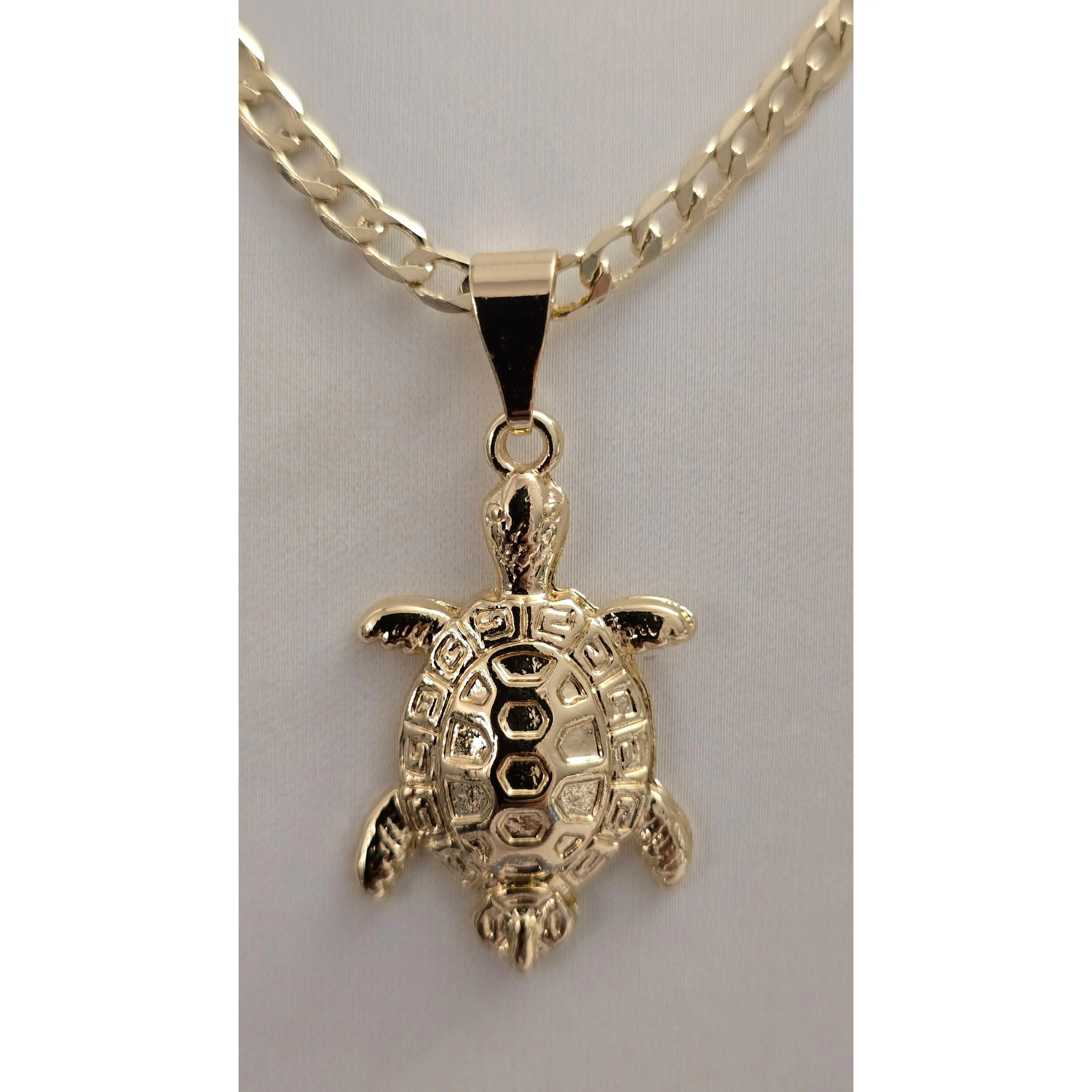 Gold Plated Tortoise Necklace for Women & Men, Elegant 1-Inch Animal Pendant on a 21-Inch 4mm Curb Link Chain, Gold Aesthetic, Chain & Link, Casual, Yellow Gold Plated
