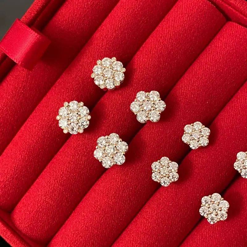 14k real Gold vs-vvs 0.9ct cluster flower earrings with Screwbacks