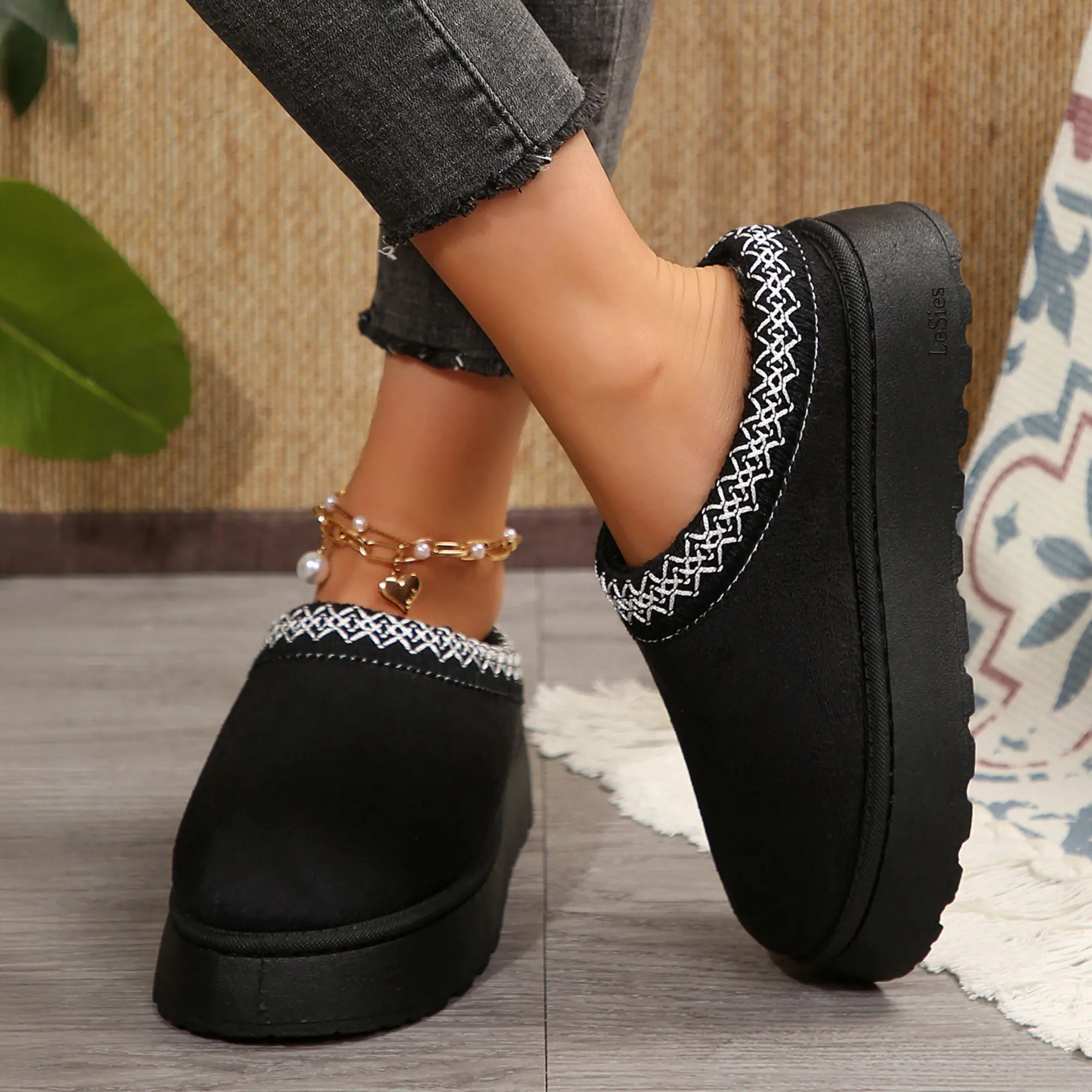 Women's Slippers Platform Short Ankle Boots Women's Suede Leather Cozy Wool Lined Indoor And Outdoor Slippers