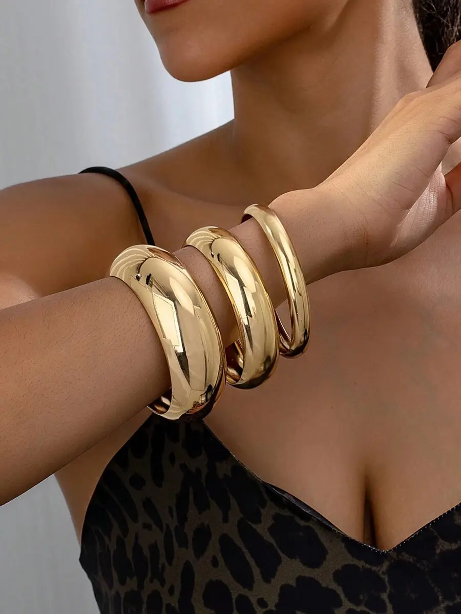 3pcs/Set Luxurious Circular Gold Bangle Bracelet Set For Women, Suitable For Evening Parties, Dates, Gatherings And Festive Gifting