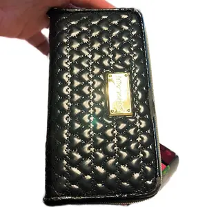 Betsey Johnson long wallet HTF vintage y2k NIB! Patent vegan leather hearts