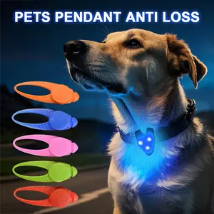 LED Pet Flashlight Pendant Collar, Waterproof Dog Collar Light, Outdoor Walking, Silicone LED Dog Collar Tag, Night Decoration, Visibility, Includes Battery