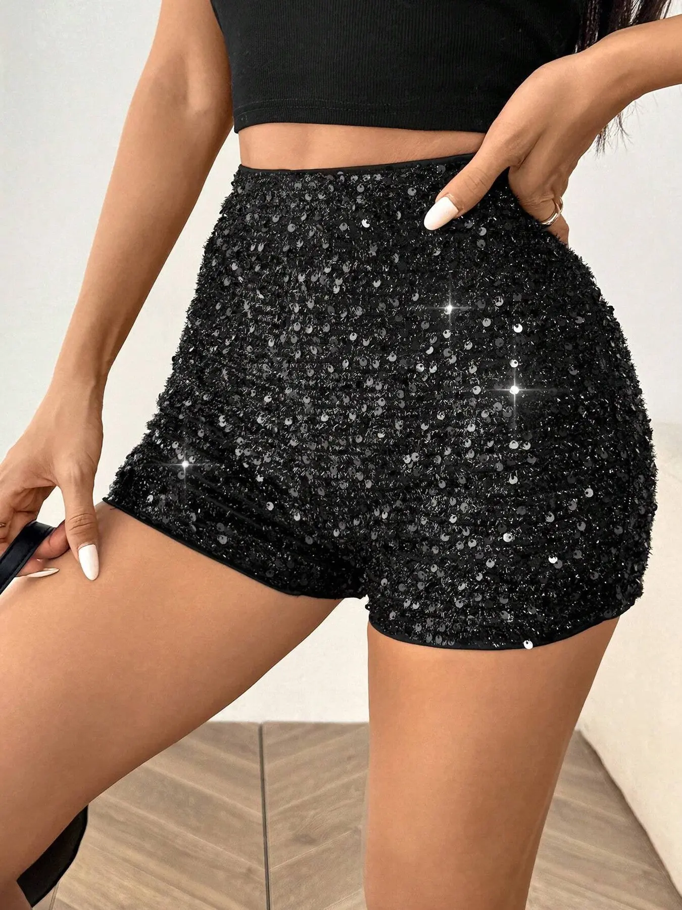 Women's Fashion Tight Glitter Sequins Dressy Shorts, Cool and Eye-Catching Style, High Waist Slim-Fitting, Perfect for Light Parties, Night Out, Casual Dates