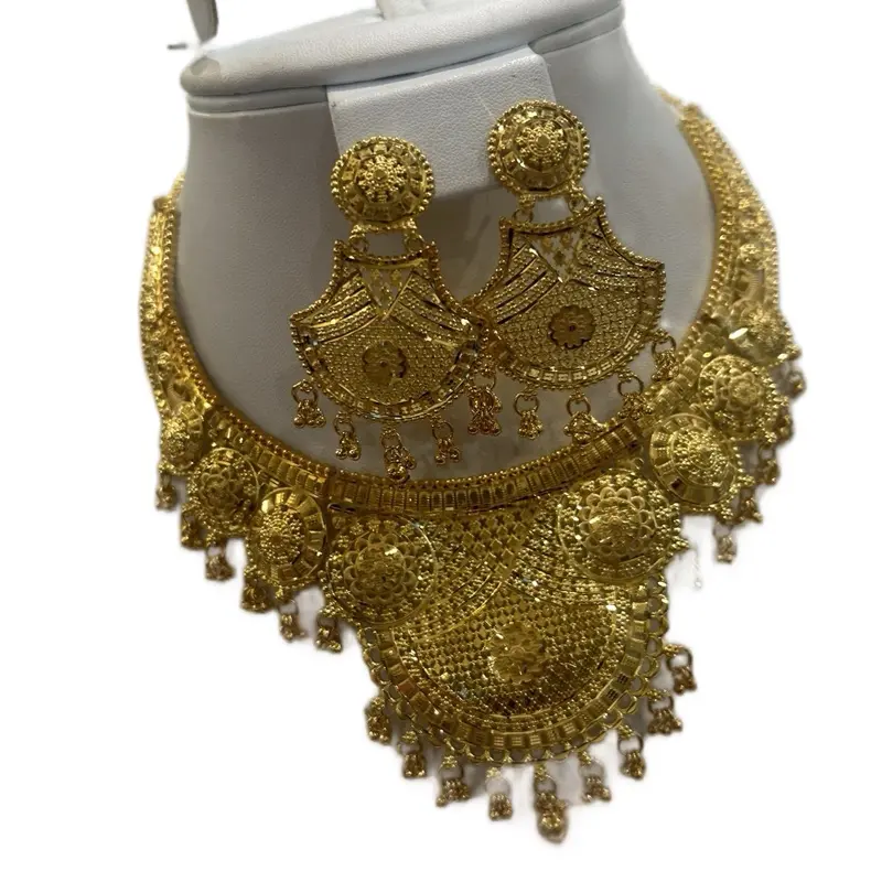 Indian Style Classic Custom Gold-Tone Jewelry Necklace Set for Women with Intricate Design and Tassel Details
