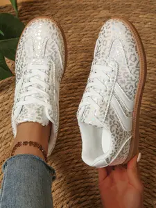 Spring New Laser Leopard Print Training Shoes for Women, Vintage Casual Sneakers, Retro Style, Comfortable and Stylish, Casual Athletic Sneakers