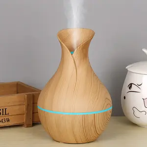 USB 200ML Humidifier with Timer, Seven-Color LED Lights, Quiet Operation, Aromatherapy Essential Oil Diffuser, Home Use, USB Powered Humidifier